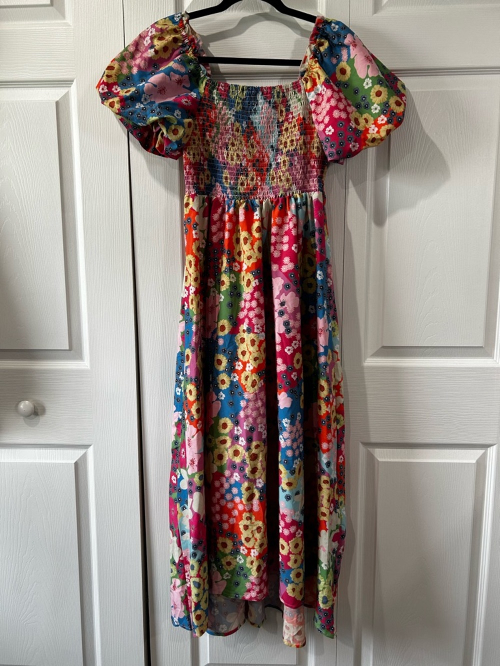 Women’s Multicolor Floral Puff-Sleeve Smocked Dress